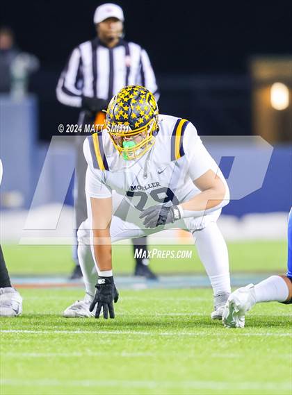 Thumbnail 3 in Archbishop Moeller vs. Olentangy Liberty (OHSAA Division 1 Final) photogallery.