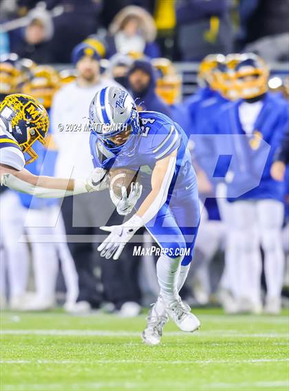 Thumbnail 1 in Archbishop Moeller vs. Olentangy Liberty (OHSAA Division 1 Final) photogallery.