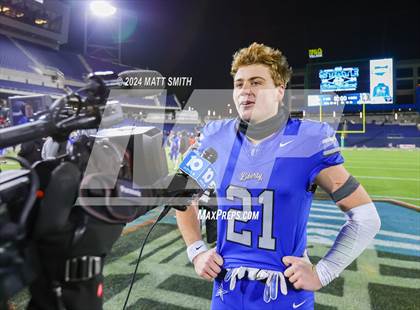 Thumbnail 1 in Archbishop Moeller vs. Olentangy Liberty (OHSAA Division 1 Final) photogallery.