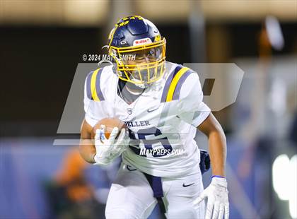 Thumbnail 3 in Archbishop Moeller vs. Olentangy Liberty (OHSAA Division 1 Final) photogallery.