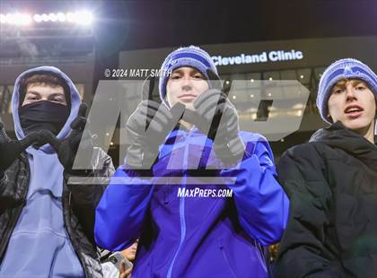 Thumbnail 2 in Archbishop Moeller vs. Olentangy Liberty (OHSAA Division 1 Final) photogallery.