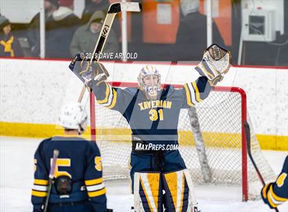 Thumbnail 2 in Xaverian Brothers @ Belmont photogallery.