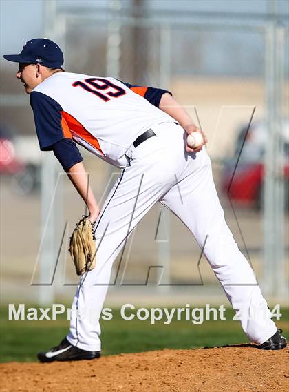 Thumbnail 3 in Garland @ Sachse photogallery.