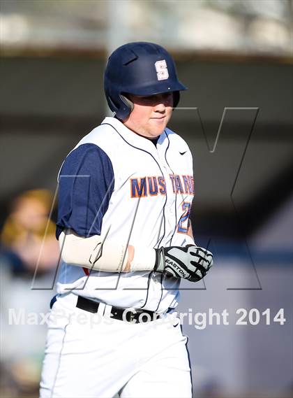 Thumbnail 1 in Garland @ Sachse photogallery.