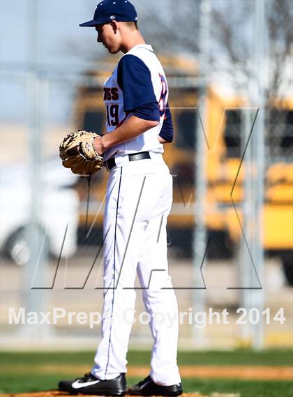 Thumbnail 3 in Garland @ Sachse photogallery.