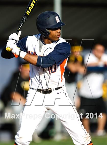 Thumbnail 3 in Garland @ Sachse photogallery.