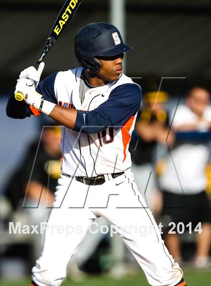 Thumbnail 1 in Garland @ Sachse photogallery.