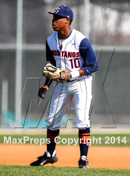Thumbnail 2 in Garland @ Sachse photogallery.