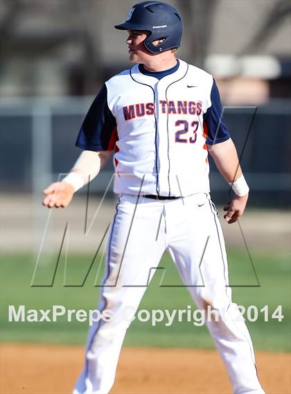 Thumbnail 3 in Garland @ Sachse photogallery.