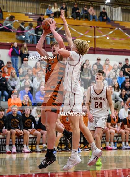 Thumbnail 2 in Ridgevue @ Centennial (IHSAA 5A District III Round 1) photogallery.