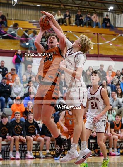 Thumbnail 3 in Ridgevue @ Centennial (IHSAA 5A District III Round 1) photogallery.