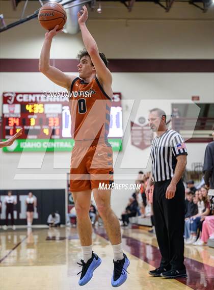 Thumbnail 3 in Ridgevue @ Centennial (IHSAA 5A District III Round 1) photogallery.