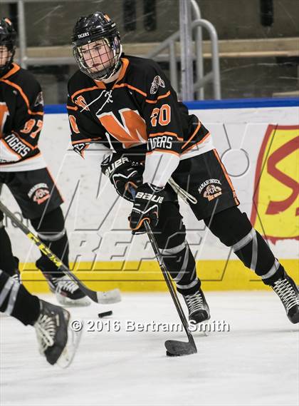 Thumbnail 2 in Mamaroneck vs. West Genesee (NYSPHSAA Division 1 Final) photogallery.