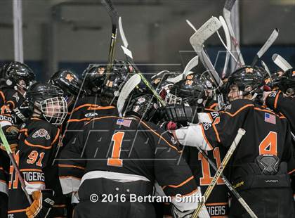Thumbnail 3 in Mamaroneck vs. West Genesee (NYSPHSAA Division 1 Final) photogallery.