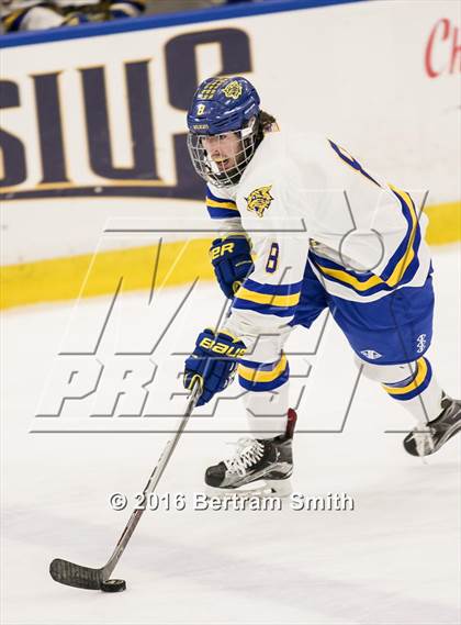 Thumbnail 2 in Mamaroneck vs. West Genesee (NYSPHSAA Division 1 Final) photogallery.