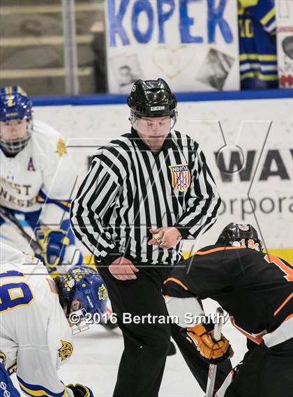 Thumbnail 1 in Mamaroneck vs. West Genesee (NYSPHSAA Division 1 Final) photogallery.