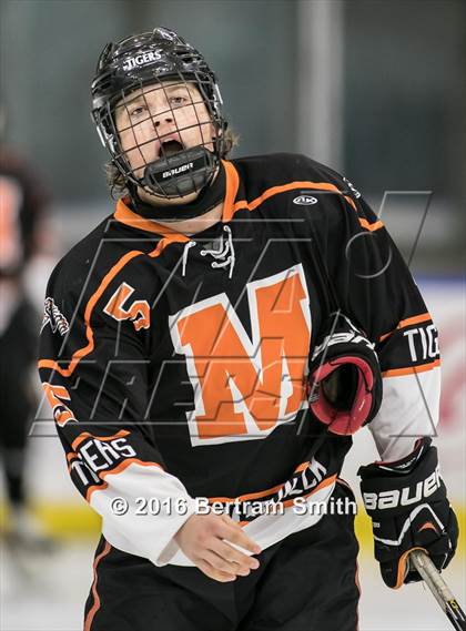 Thumbnail 3 in Mamaroneck vs. West Genesee (NYSPHSAA Division 1 Final) photogallery.