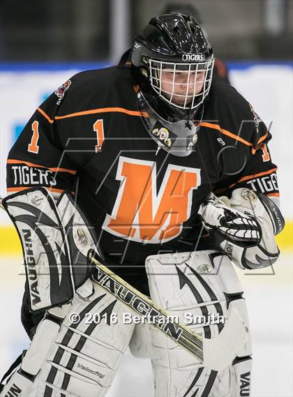 Thumbnail 1 in Mamaroneck vs. West Genesee (NYSPHSAA Division 1 Final) photogallery.