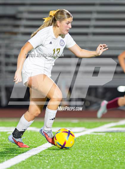 Thumbnail 1 in JV: Vandebilt Catholic @ E. D. White photogallery.