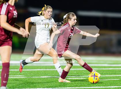 Thumbnail 2 in JV: Vandebilt Catholic @ E. D. White photogallery.