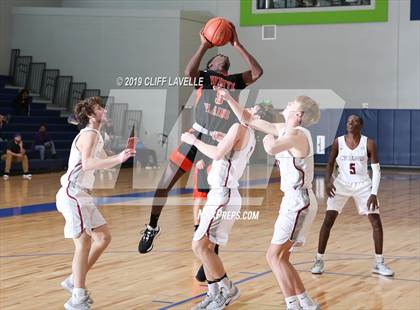 Thumbnail 2 in White Plains vs Porter-Gaud (Rotary Roundball Classic) photogallery.