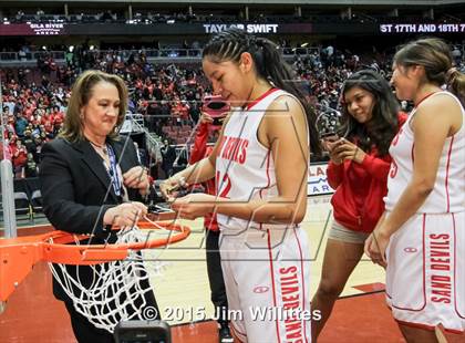 Thumbnail 3 in Page vs. Tuba City (AIA Division 3 Final) photogallery.