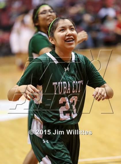 Thumbnail 3 in Page vs. Tuba City (AIA Division 3 Final) photogallery.