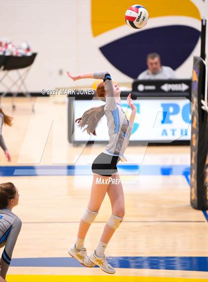 Thumbnail 3 in Horizon Honors vs. Scottsdale Prep (PCDS Desert Classic) photogallery.