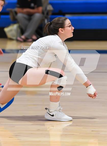 Thumbnail 2 in Horizon Honors vs. Scottsdale Prep (PCDS Desert Classic) photogallery.