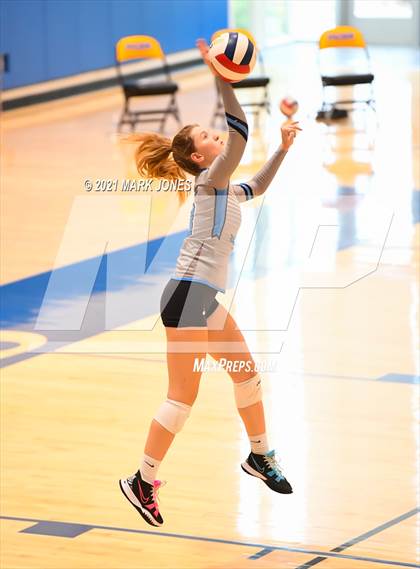 Thumbnail 3 in Horizon Honors vs. Scottsdale Prep (PCDS Desert Classic) photogallery.