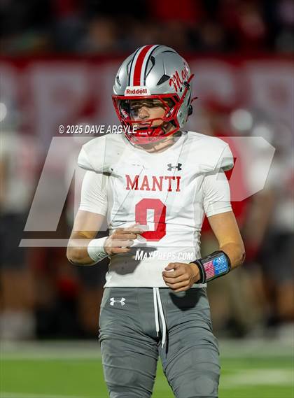 Thumbnail 1 in Manti vs. Morgan (UHSAA 3A Semifinal) photogallery.
