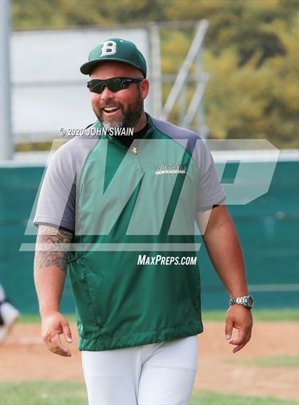 Thumbnail 1 in Schurr @ Brea Olinda photogallery.