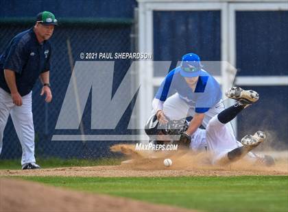 Thumbnail 3 in Highlands Ranch vs. Thunder Ridge photogallery.