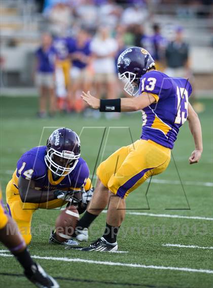 Thumbnail 2 in Charlotte Catholic @ Northwestern photogallery.