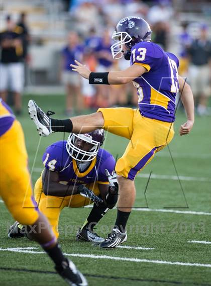 Thumbnail 1 in Charlotte Catholic @ Northwestern photogallery.