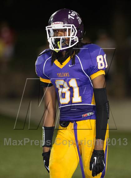 Thumbnail 2 in Charlotte Catholic @ Northwestern photogallery.
