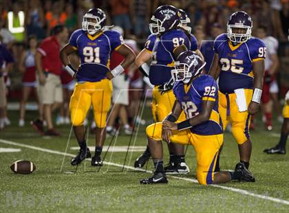 Thumbnail 2 in Charlotte Catholic @ Northwestern photogallery.