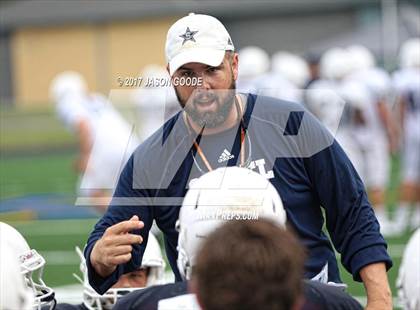 Thumbnail 3 in Siegel @ Brentwood (Freshman Scrimmage) photogallery.