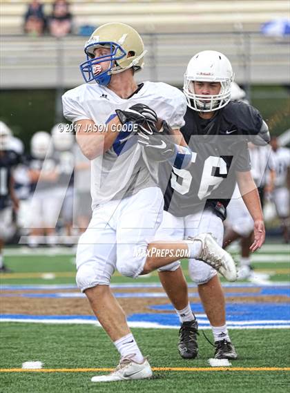 Thumbnail 3 in Siegel @ Brentwood (Freshman Scrimmage) photogallery.