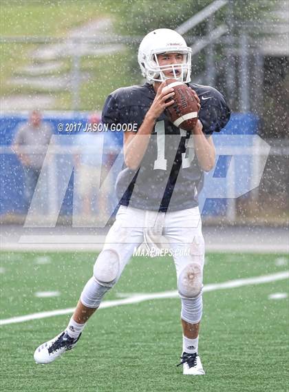 Thumbnail 2 in Siegel @ Brentwood (Freshman Scrimmage) photogallery.
