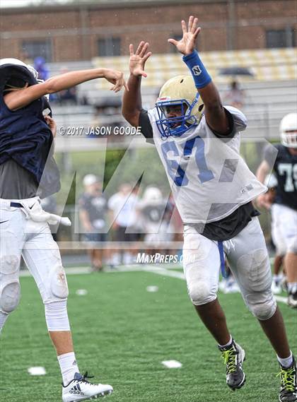 Thumbnail 1 in Siegel @ Brentwood (Freshman Scrimmage) photogallery.