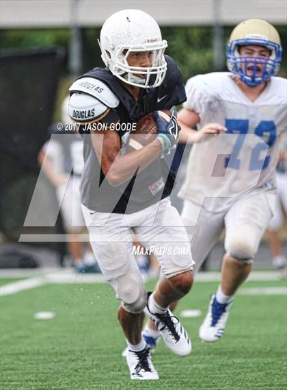 Thumbnail 1 in Siegel @ Brentwood (Freshman Scrimmage) photogallery.