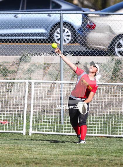 Thumbnail 2 in Legacy vs Castle View (CHSAA 5A Region 1 Playoff) photogallery.