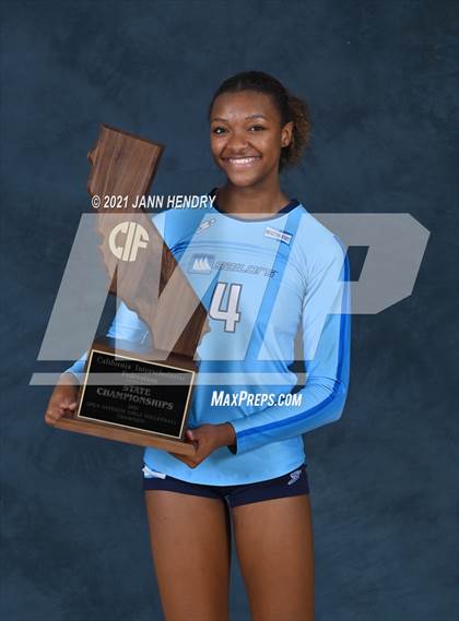 Thumbnail 3 in Marymount (CIF State Open Division Awards) photogallery.