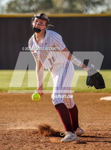 Thumbnail 2 in Saint Jo @ Collinsville photogallery.