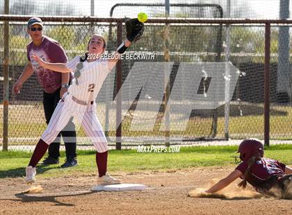 Thumbnail 3 in Saint Jo @ Collinsville photogallery.