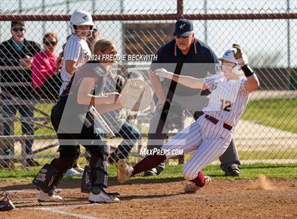 Thumbnail 3 in Saint Jo @ Collinsville photogallery.