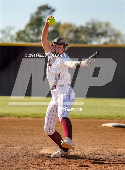 Thumbnail 3 in Saint Jo @ Collinsville photogallery.