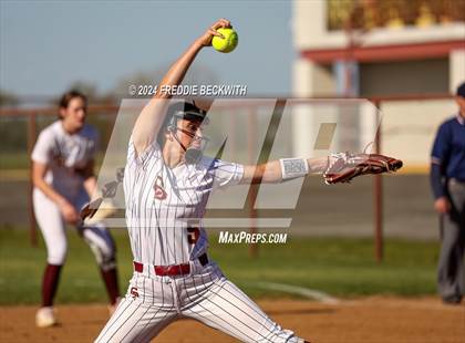 Thumbnail 3 in Saint Jo @ Collinsville photogallery.