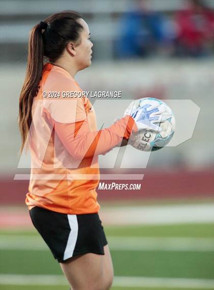 Thumbnail 3 in Midlothian vs Colleyville Heritage (UIL Soccer 5A Regional Quarter Final) photogallery.